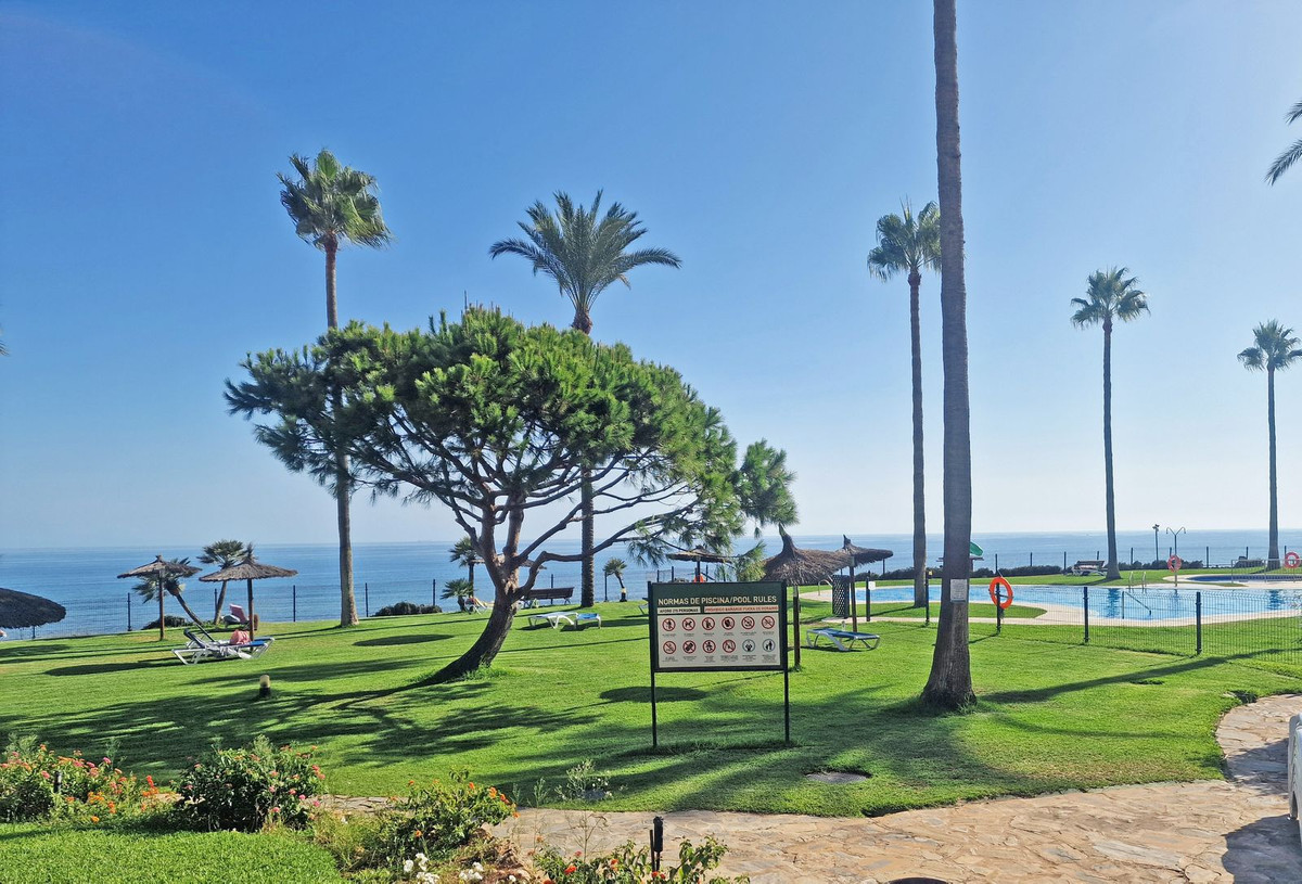 Appartement te koop in Calahonda | 2 slaapkamers H5338981