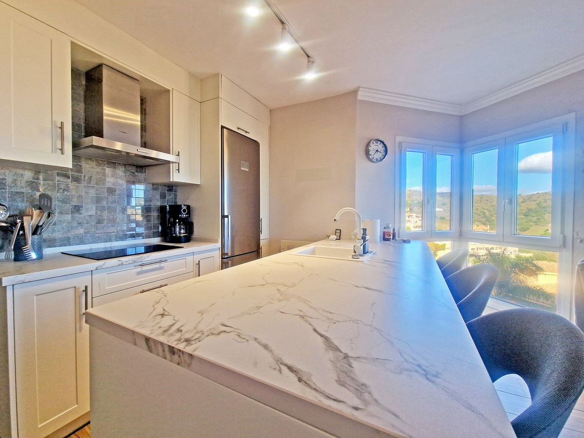Appartement te koop in Calahonda | 3 slaapkamers H5339017