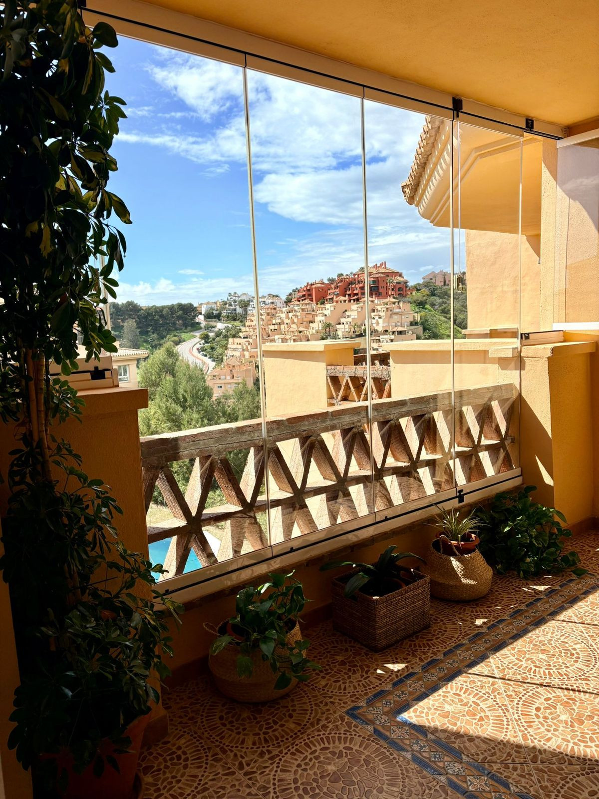 Restaurant te koop in Calahonda | 2 slaapkamers H5340742