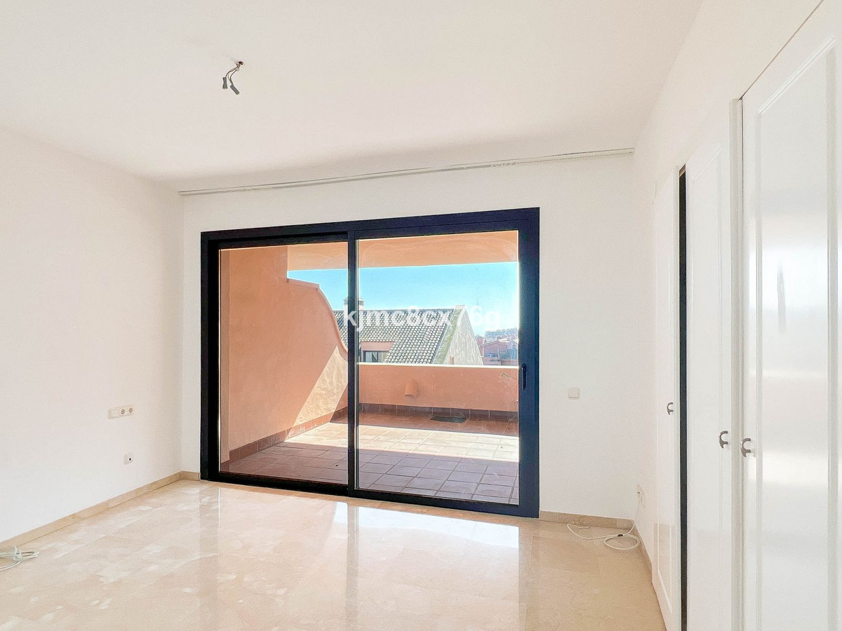 Appartement te koop in Calahonda | 3 slaapkamers H5343547