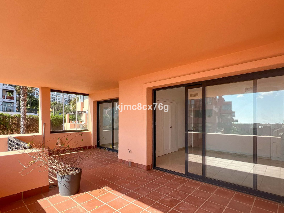 Appartement te koop in Calahonda | 3 slaapkamers H5343547