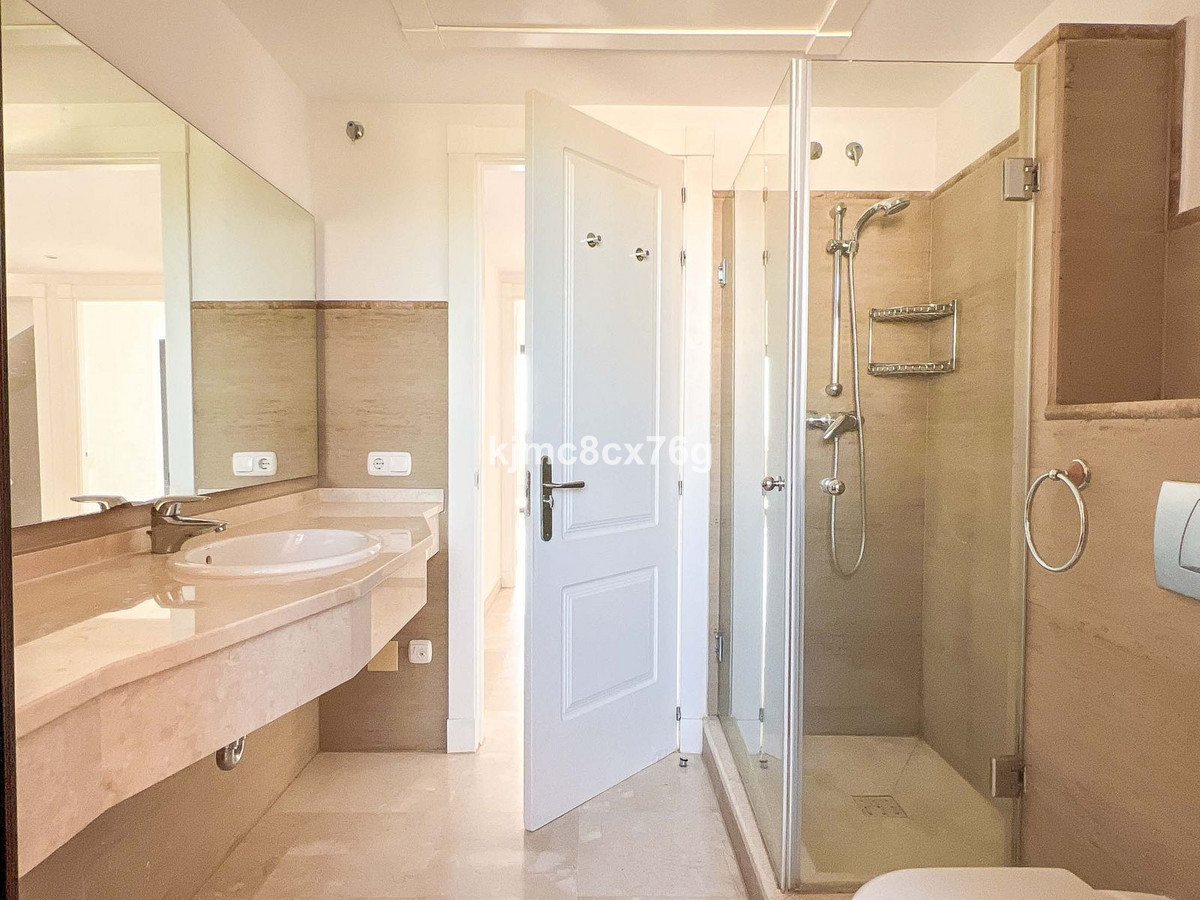 Appartement te koop in Calahonda | 3 slaapkamers H5343547