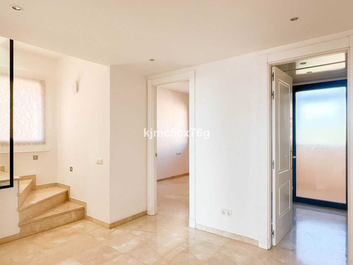 Appartement te koop in Calahonda | 3 slaapkamers H5343547