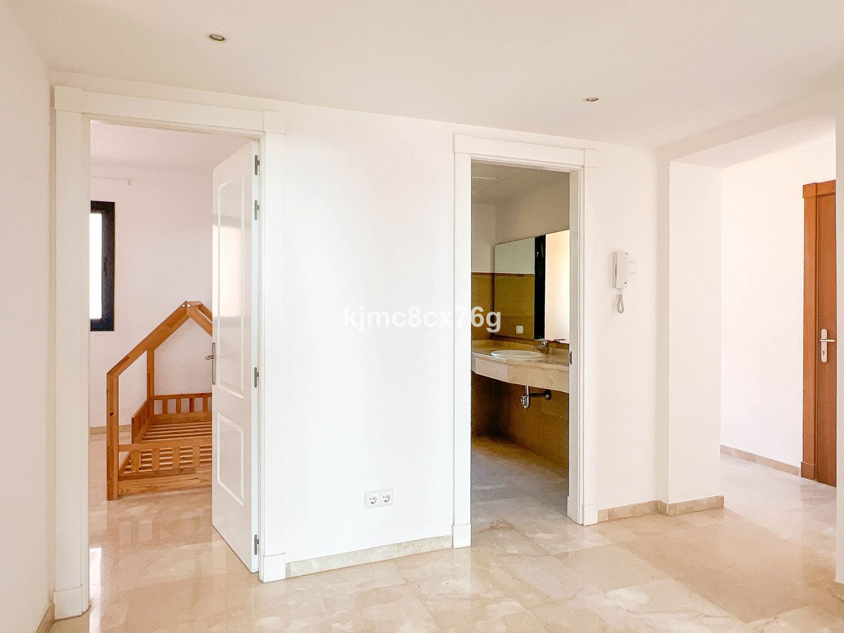 Appartement te koop in Calahonda | 3 slaapkamers H5343547