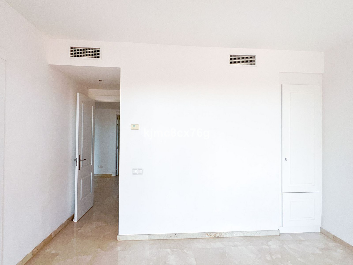 Appartement te koop in Calahonda | 3 slaapkamers H5343547