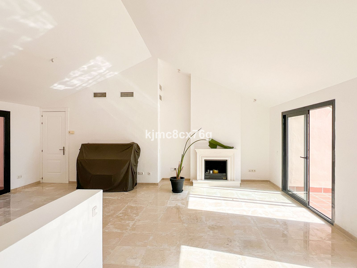 Appartement te koop in Calahonda | 3 slaapkamers H5343547