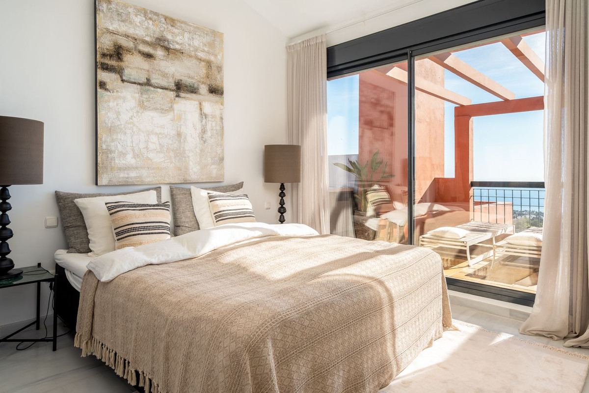 Appartement te koop in Calahonda | 4 slaapkamers H5344285