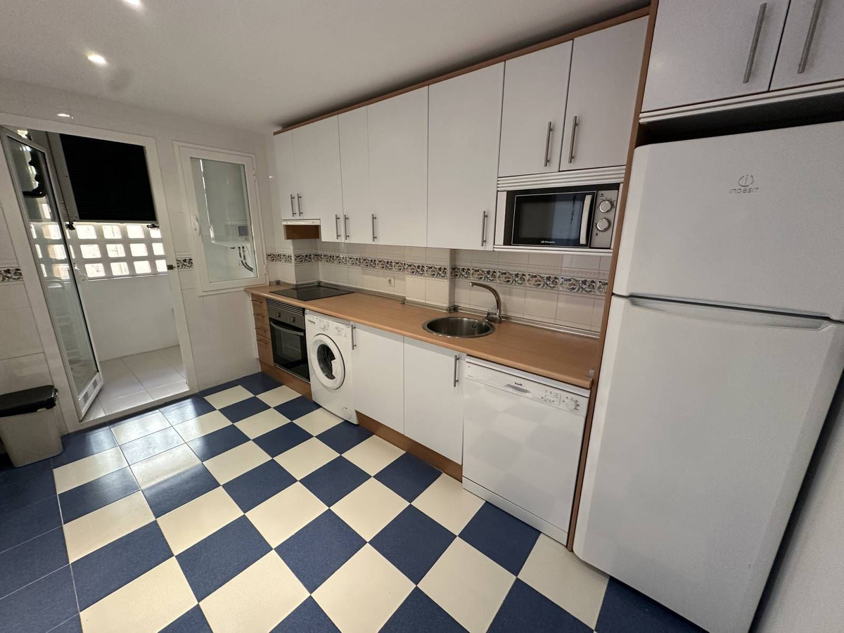 Appartement te koop in Calahonda | 2 slaapkamers H5346463