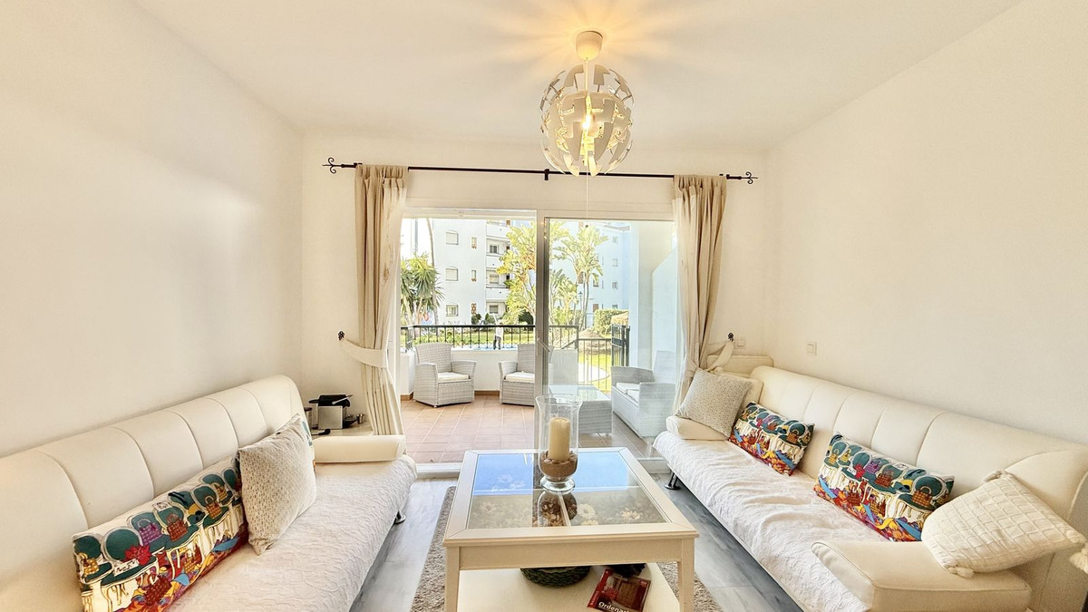 Appartement te koop in Calahonda | 2 slaapkamers H5346601