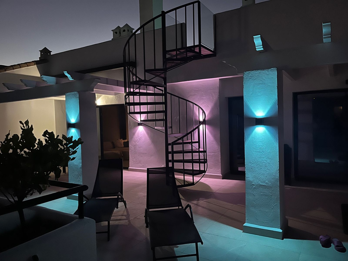 Penthouse te koop in Calahonda | 3 slaapkamers H5348818