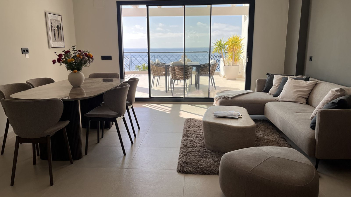 Penthouse te koop in Calahonda | 3 slaapkamers H5348818