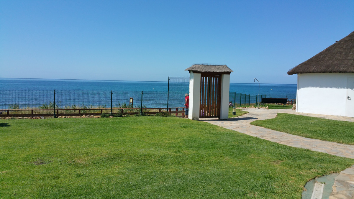 Penthouse te koop in Calahonda | 3 slaapkamers H5348818