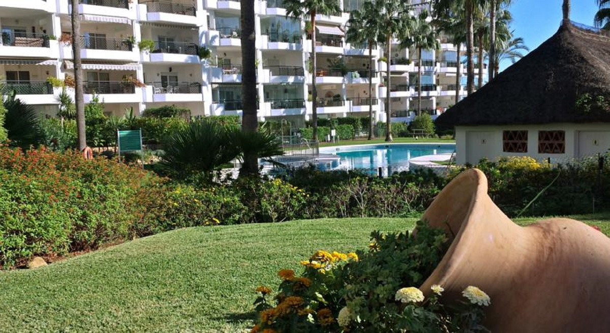 Penthouse te koop in Calahonda | 3 slaapkamers H5348818