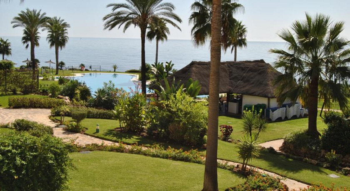 Penthouse te koop in Calahonda | 3 slaapkamers H5348818