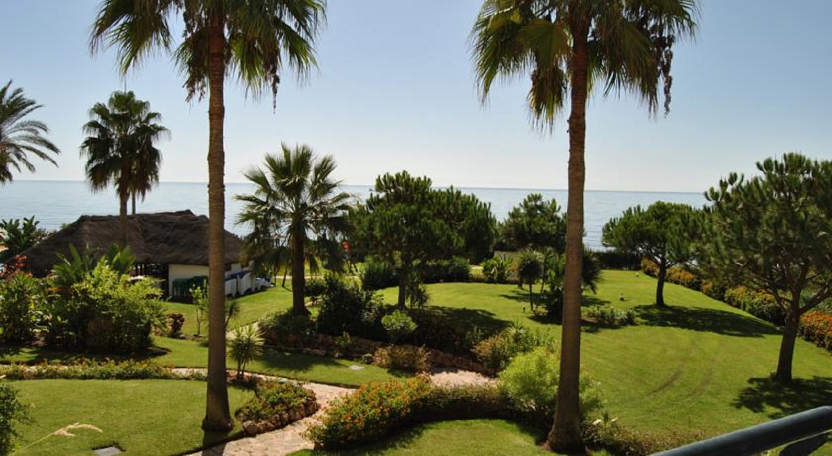 Penthouse te koop in Calahonda | 3 slaapkamers H5348818