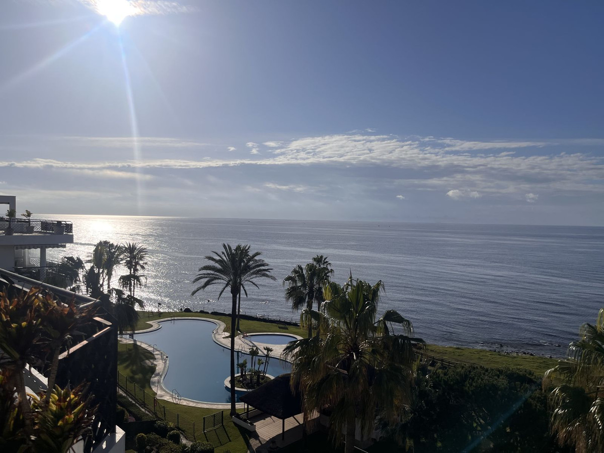 Penthouse te koop in Calahonda | 3 slaapkamers H5348818