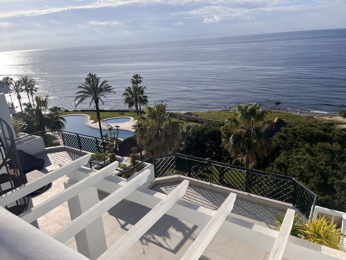 Penthouse te koop in Calahonda | 3 slaapkamers H5348818