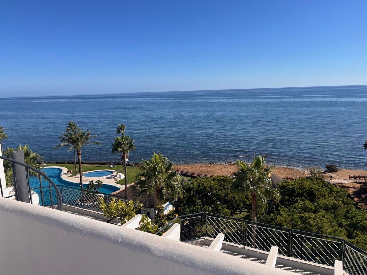 Penthouse te koop in Calahonda | 3 slaapkamers H5348818