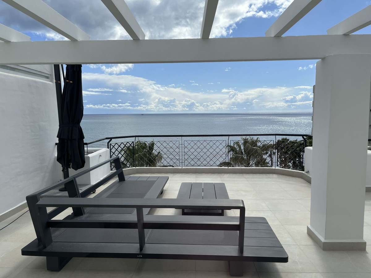 Penthouse te koop in Calahonda | 3 slaapkamers H5348818