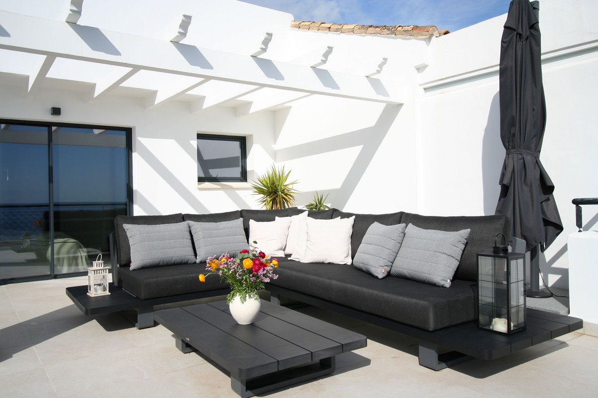 Penthouse te koop in Calahonda | 3 slaapkamers H5348818