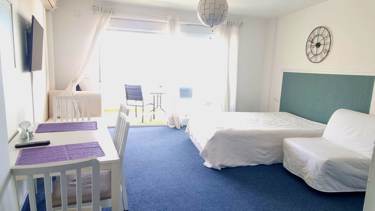 Appartement te koop in Calahonda | 0 slaapkamers H5350204