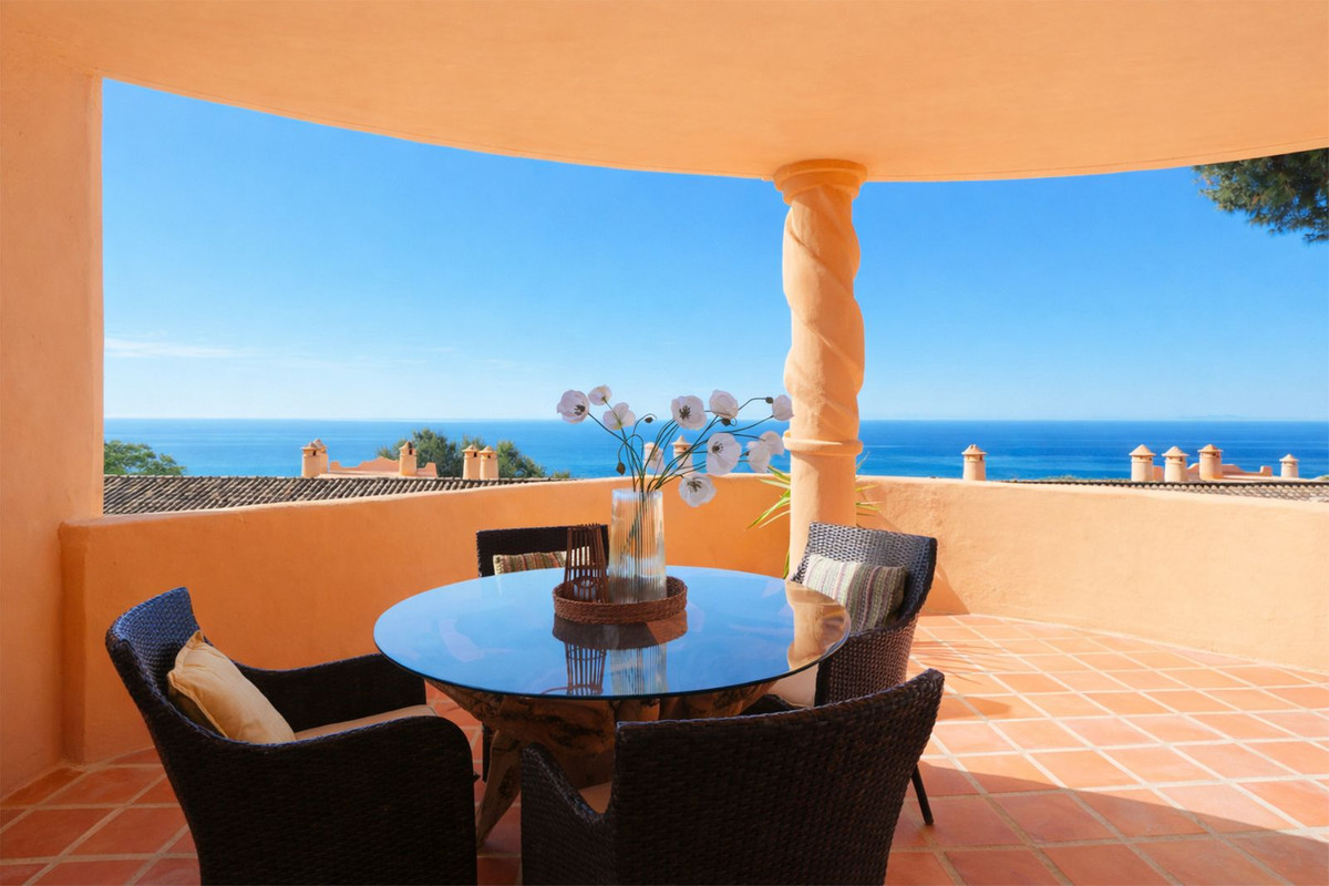 Appartement te koop in Calahonda | 2 slaapkamers H5350249