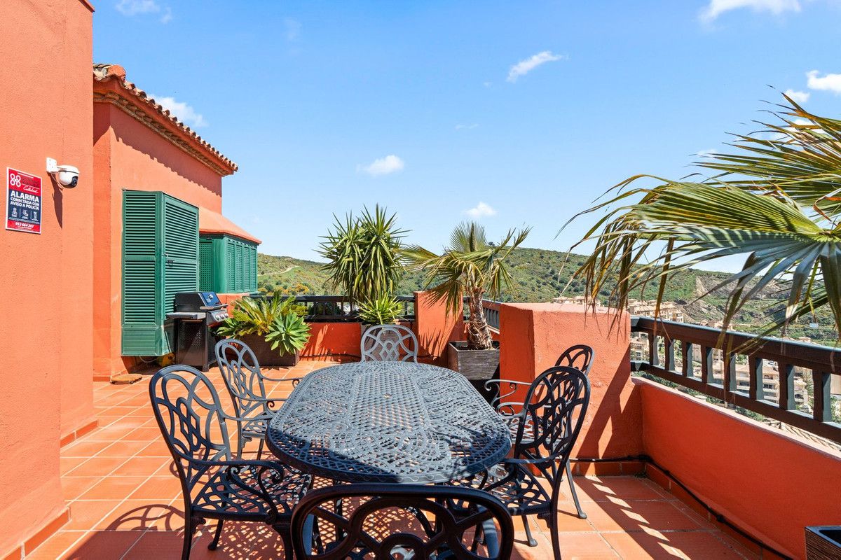 Appartement te koop in Calahonda | 3 slaapkamers H5350474