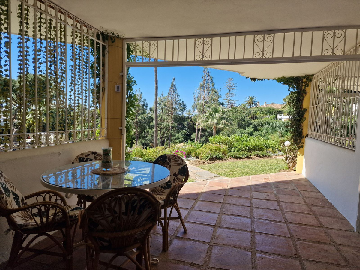 Appartement te koop in Calahonda | 2 slaapkamers H5353552