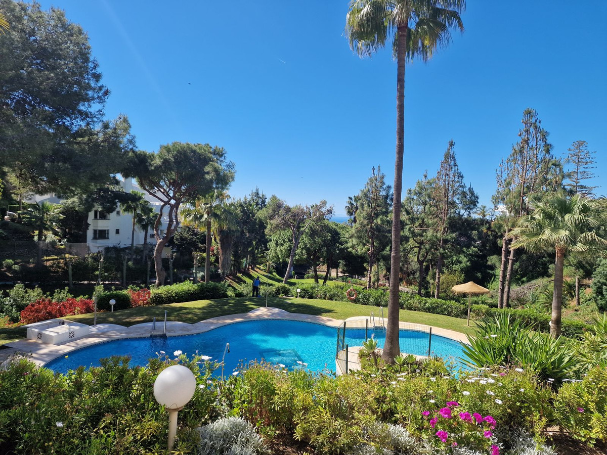 Appartement te koop in Calahonda | 2 slaapkamers H5353552