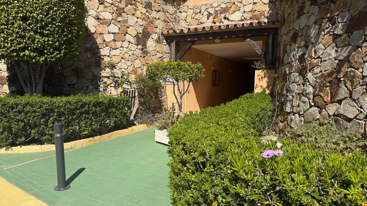 Appartement te koop in Calahonda | 3 slaapkamers H5353555