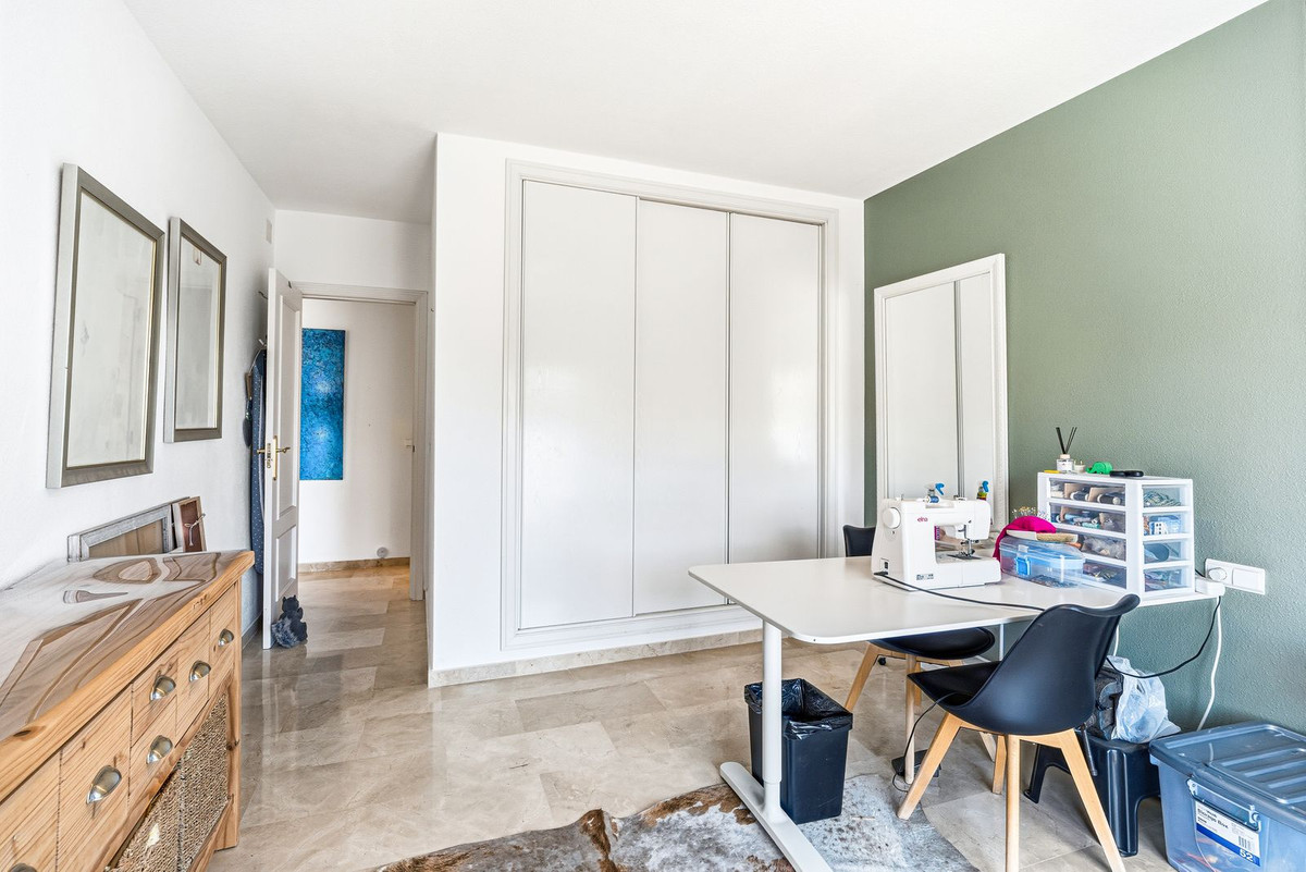 Penthouse te koop in Calahonda | 3 slaapkamers H5357239