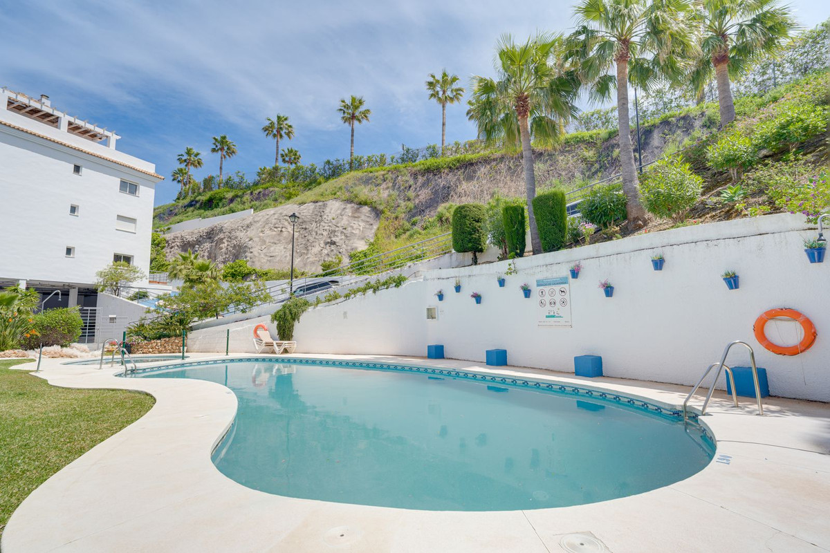 Penthouse te koop in Calahonda | 3 slaapkamers H5357239