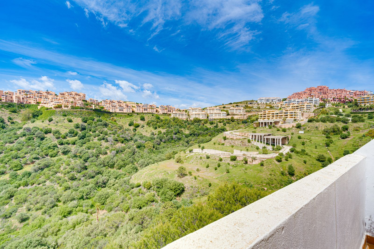 Penthouse te koop in Calahonda | 3 slaapkamers H5357239