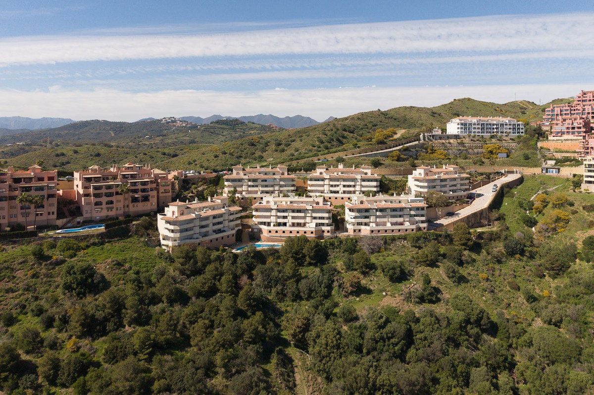 Appartement te koop in Calahonda | 2 slaapkamers H5357449