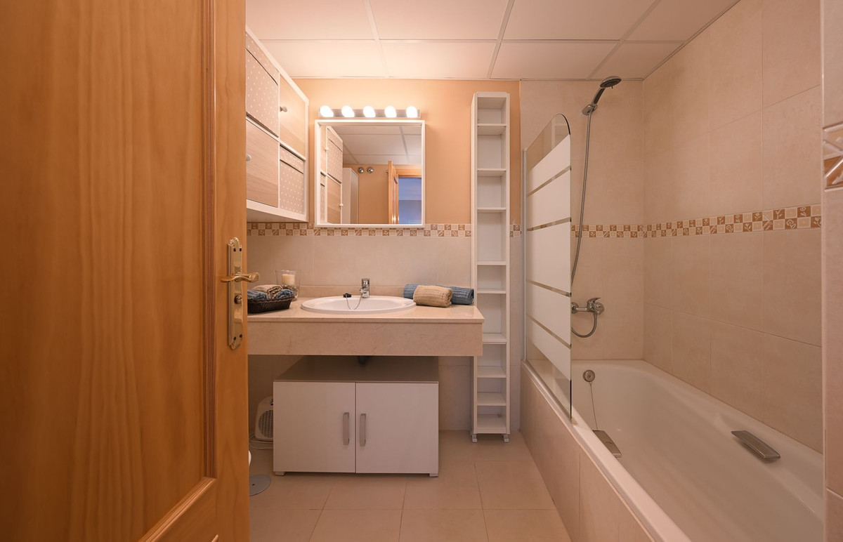 Appartement te koop in Calahonda | 2 slaapkamers H5357458