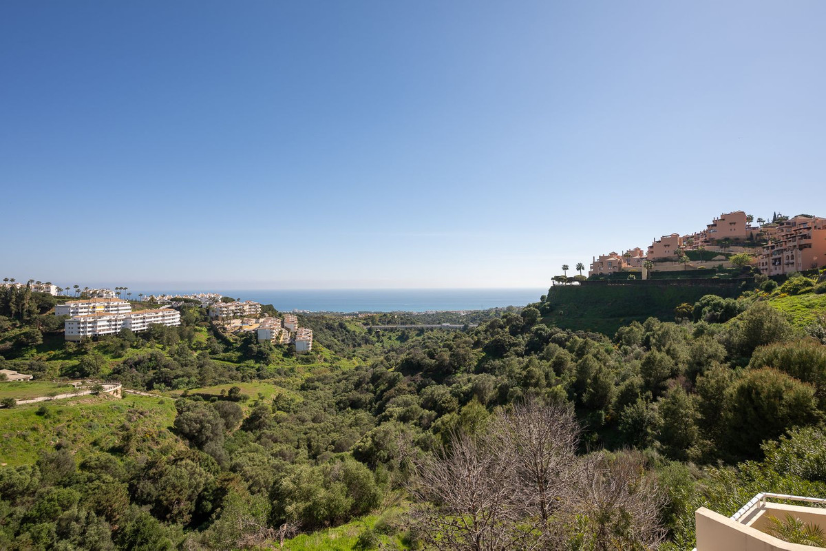 Appartement te koop in Calahonda | 2 slaapkamers H5357458