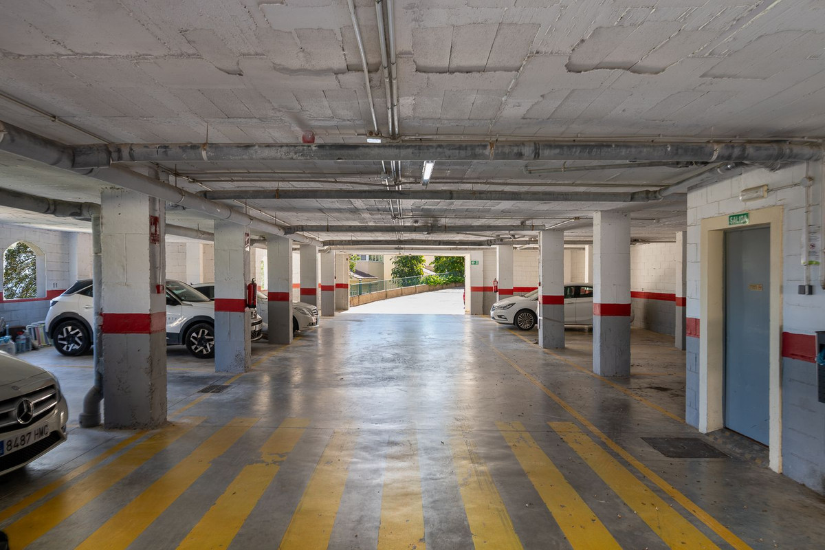 Appartement te koop in Calahonda | 2 slaapkamers H5357458