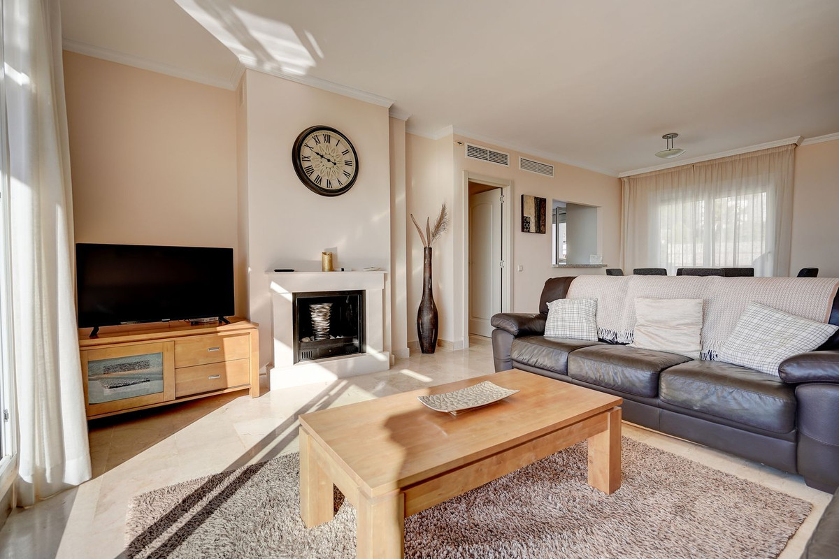 Penthouse te koop in Calahonda | 2 slaapkamers H5359543