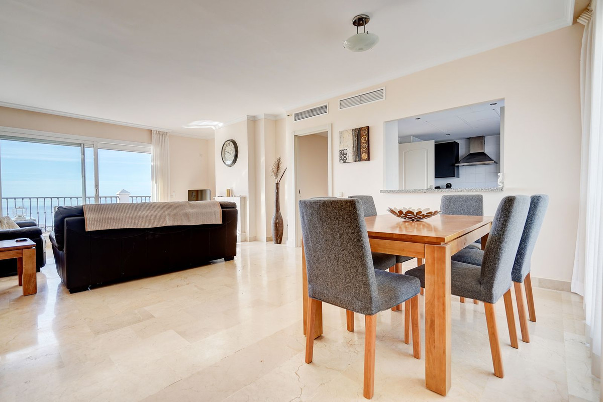 Penthouse te koop in Calahonda | 2 slaapkamers H5359543