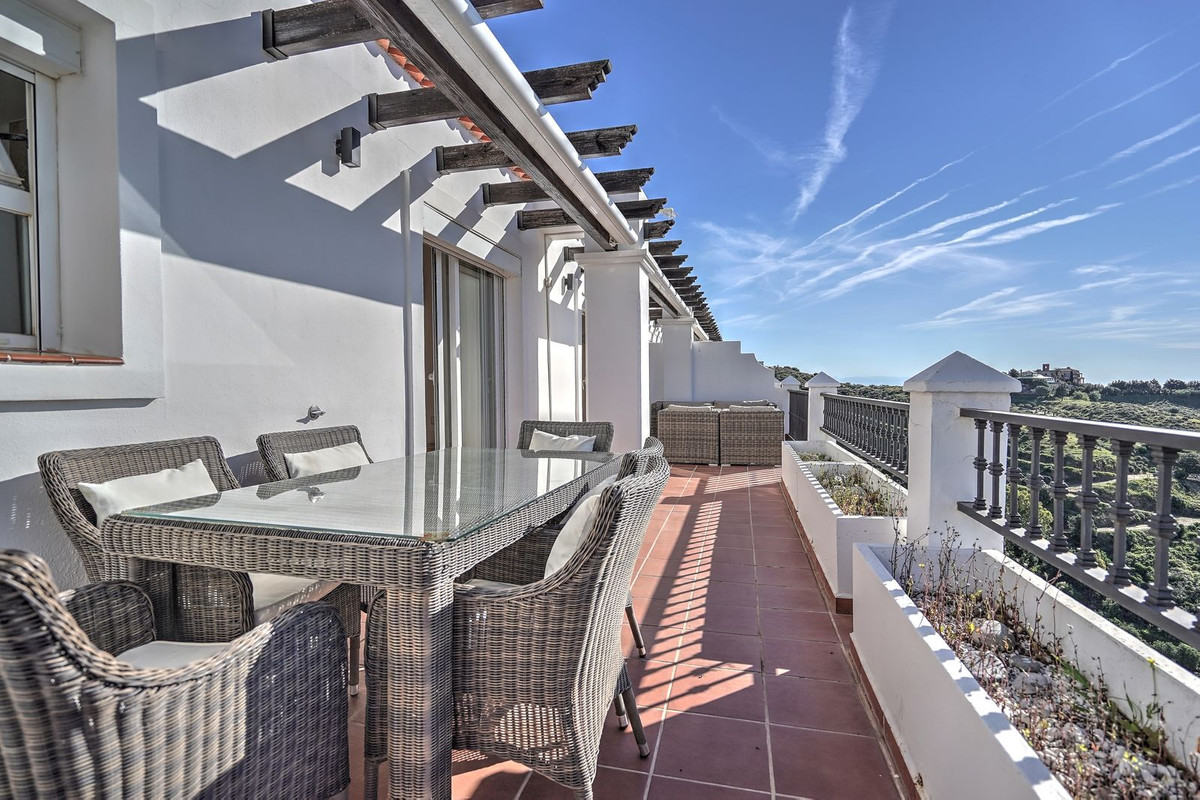 Penthouse te koop in Calahonda | 2 slaapkamers H5359543