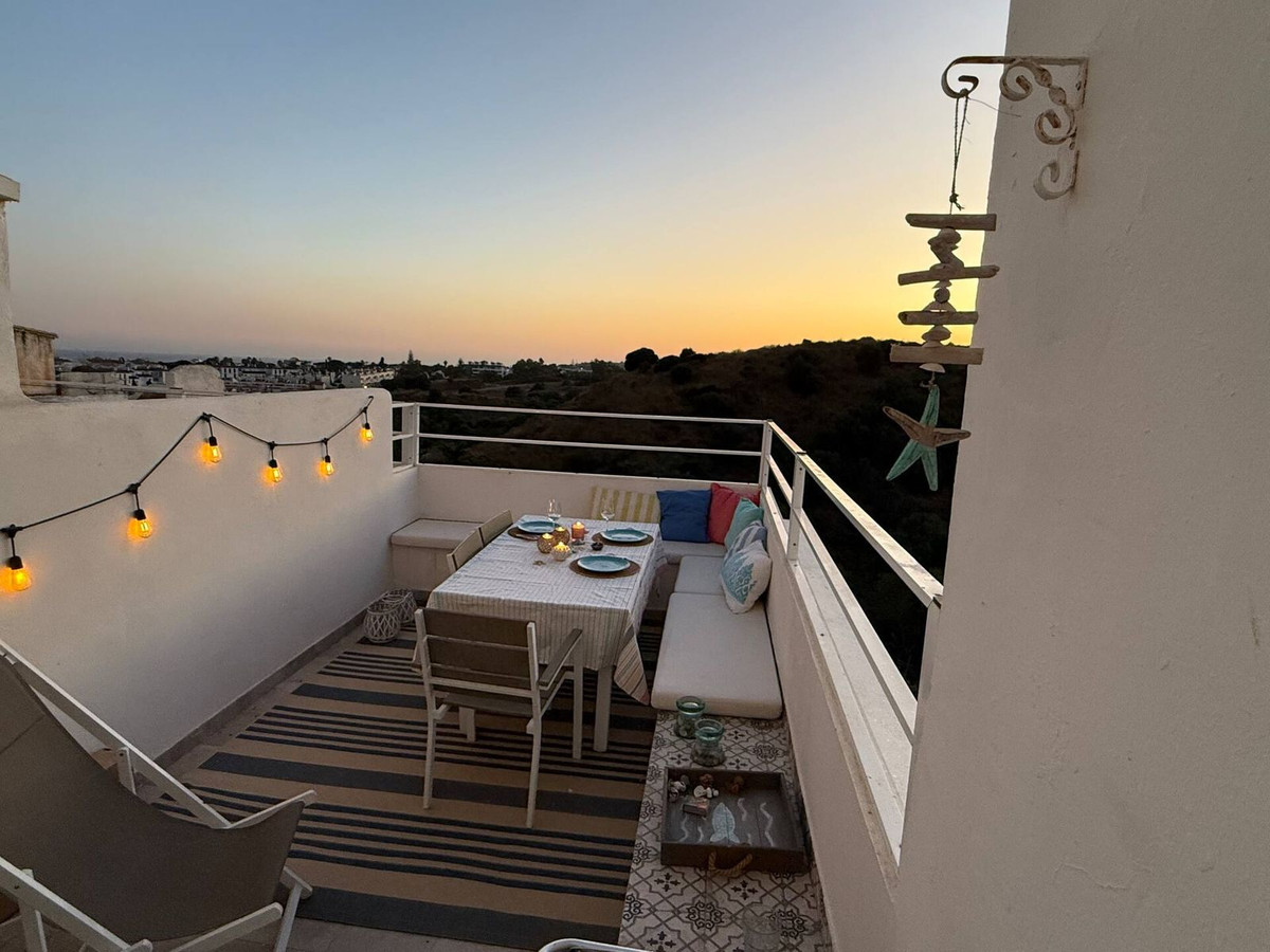 Appartement te koop in Calahonda | 2 slaapkamers H5362087