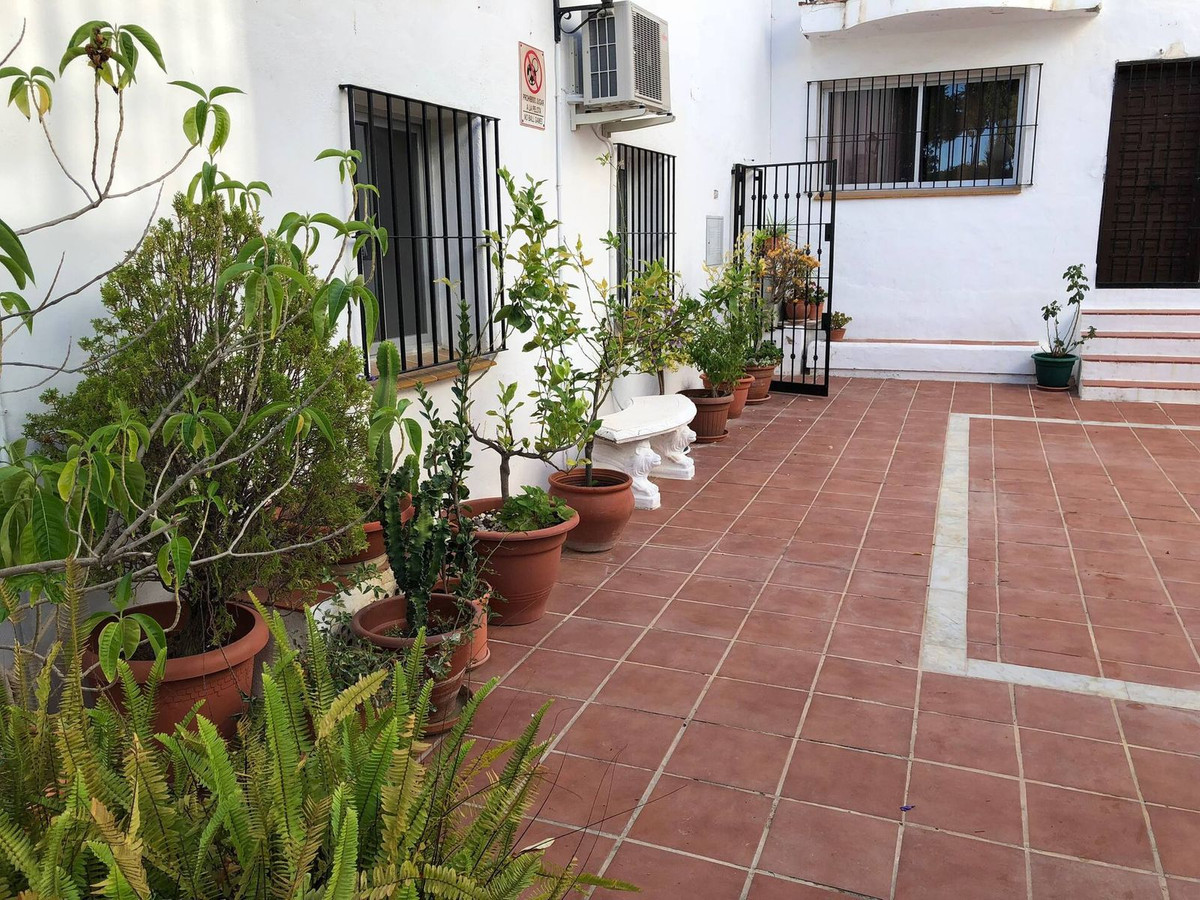 Appartement te koop in Calahonda | 2 slaapkamers H5362087