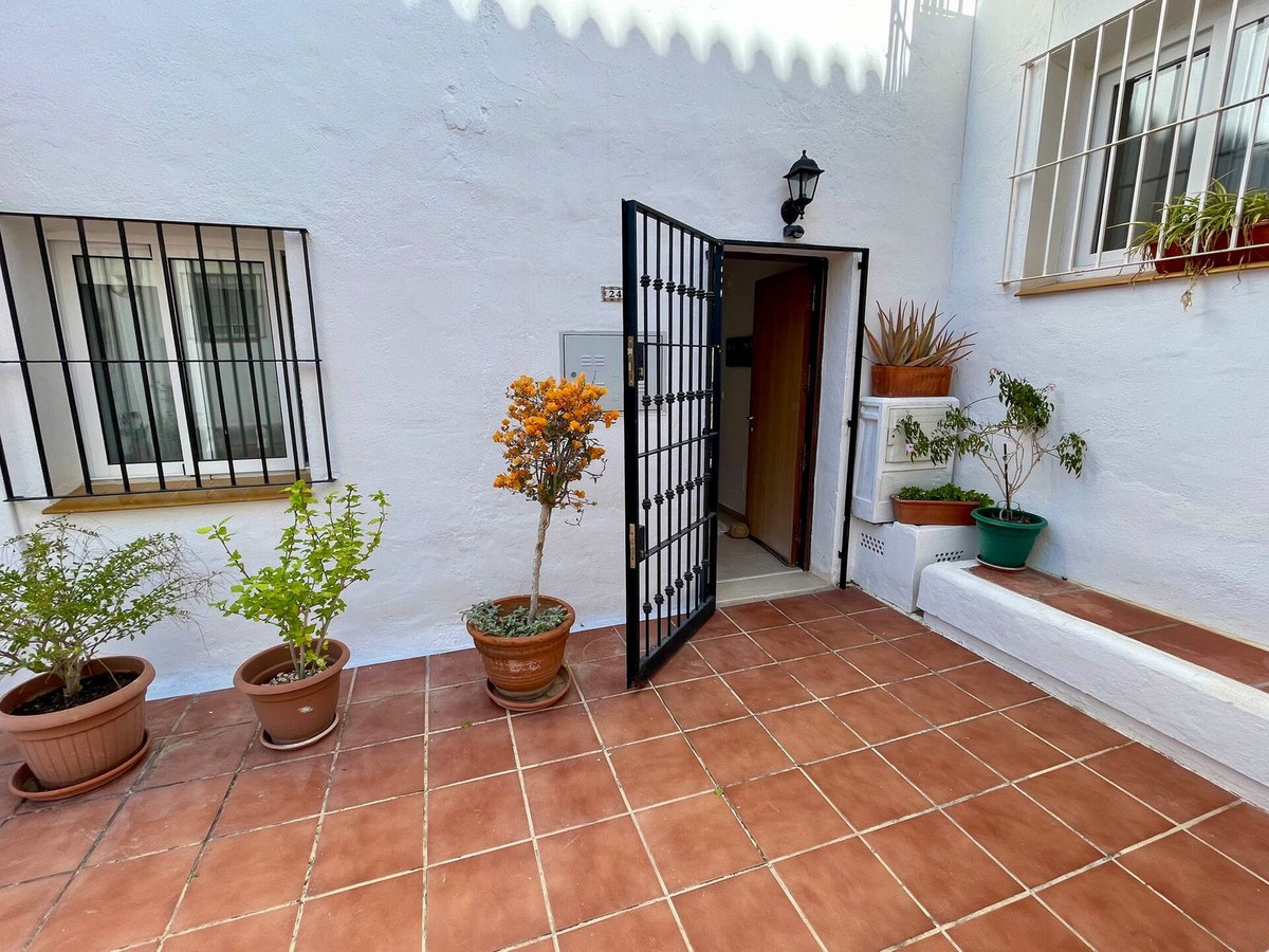 Appartement te koop in Calahonda | 2 slaapkamers H5362087