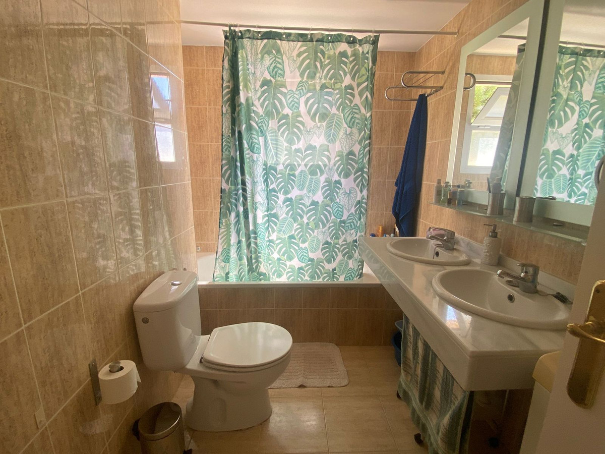 Appartement te koop in Calahonda | 2 slaapkamers H5367637