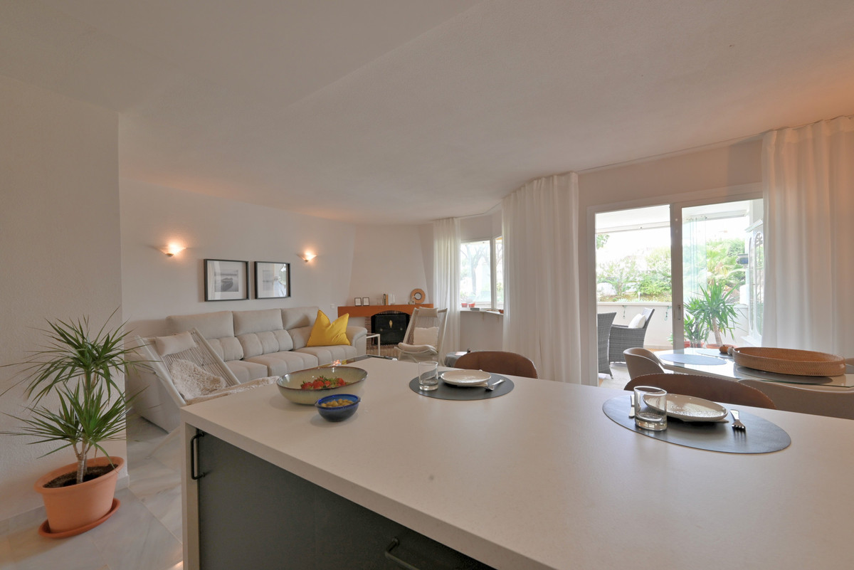 Appartement te koop in Calahonda | 2 slaapkamers H5368687