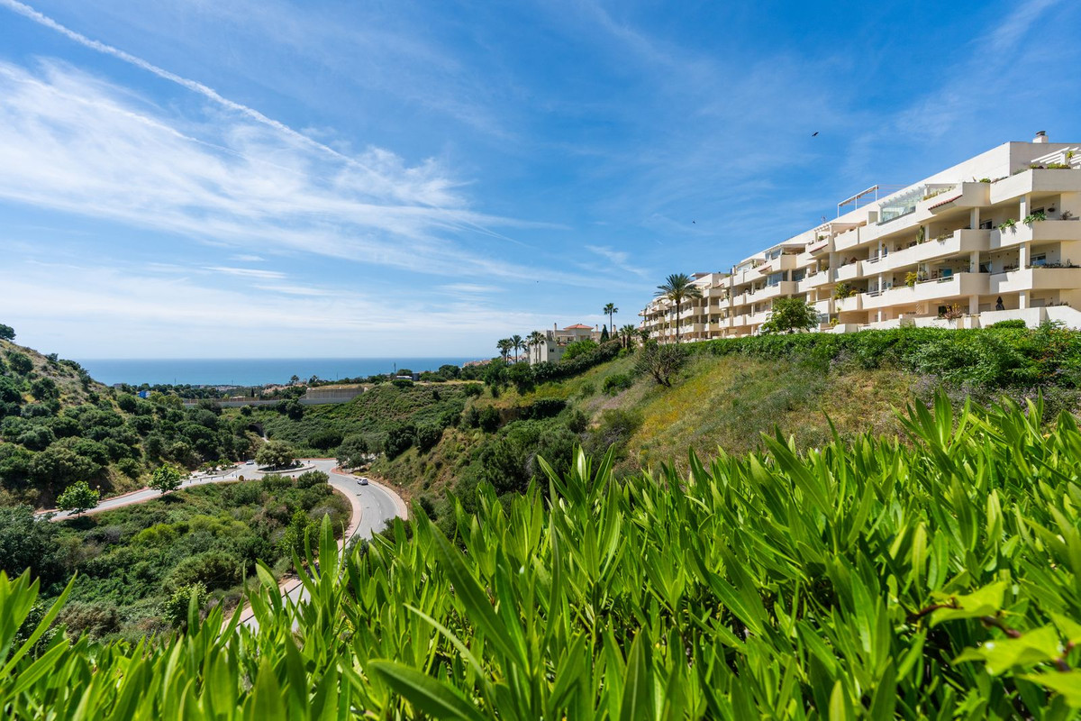 Penthouse te koop in Calahonda | 2 slaapkamers H5371294
