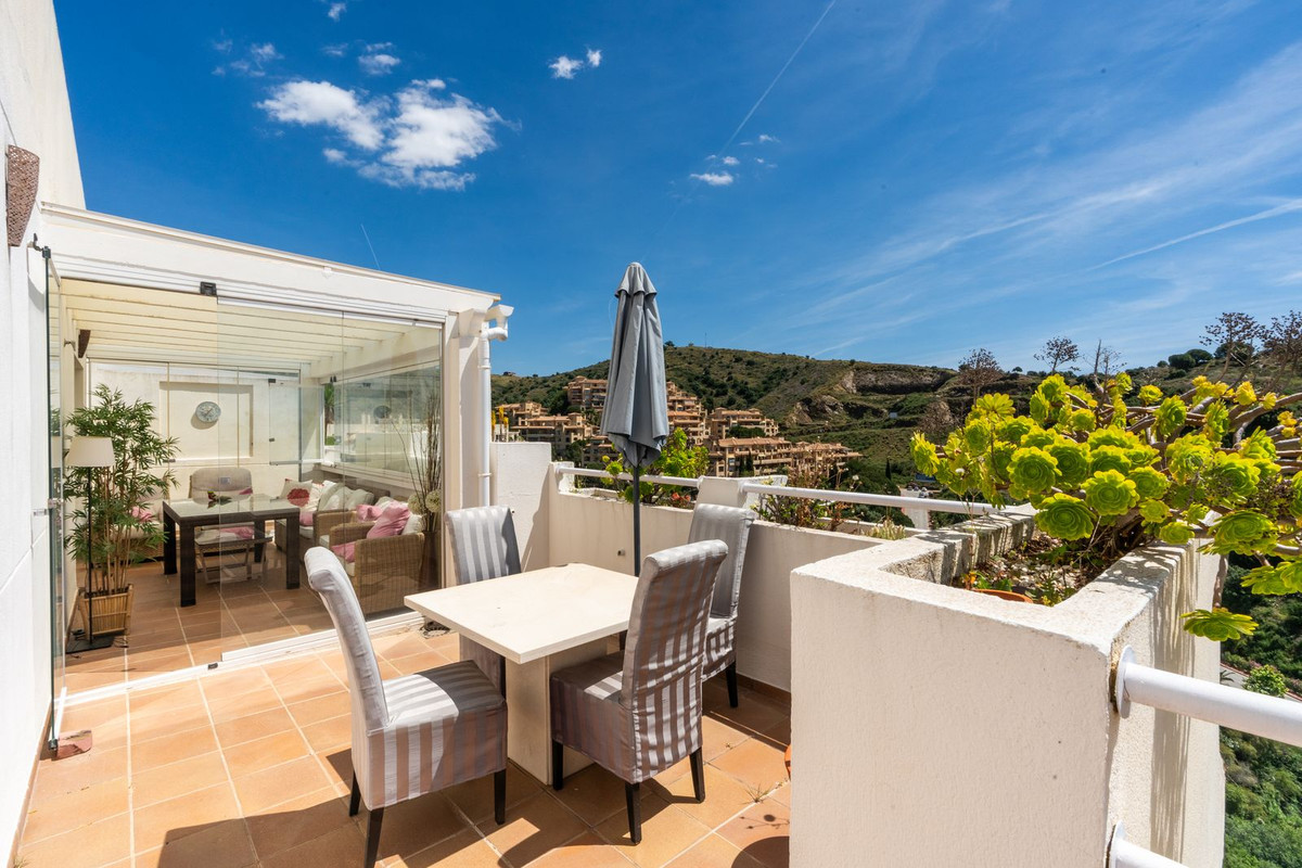 Penthouse te koop in Calahonda | 2 slaapkamers H5371294