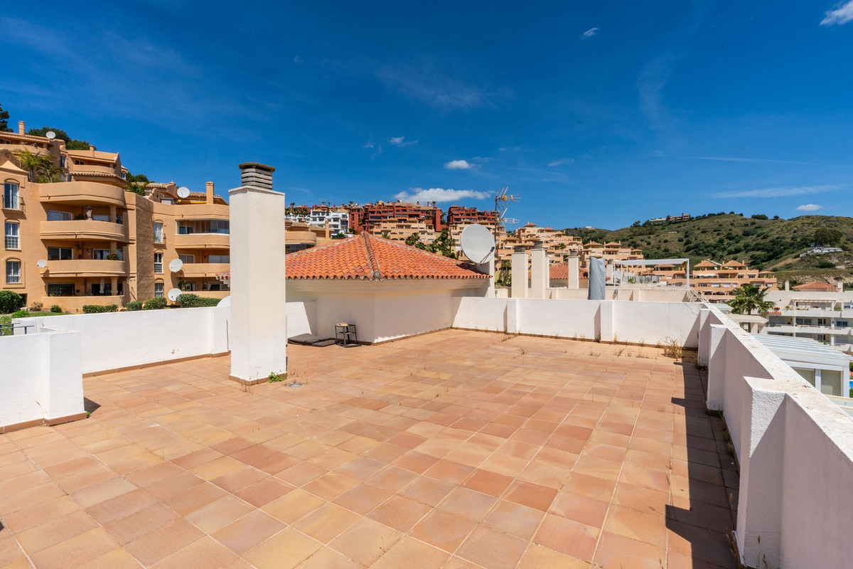Penthouse te koop in Calahonda | 2 slaapkamers H5371294