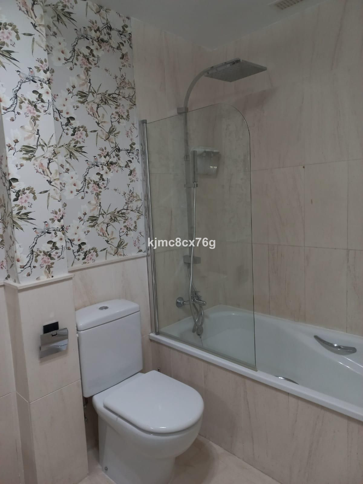 Appartement te koop in Calahonda | 3 slaapkamers H5373760