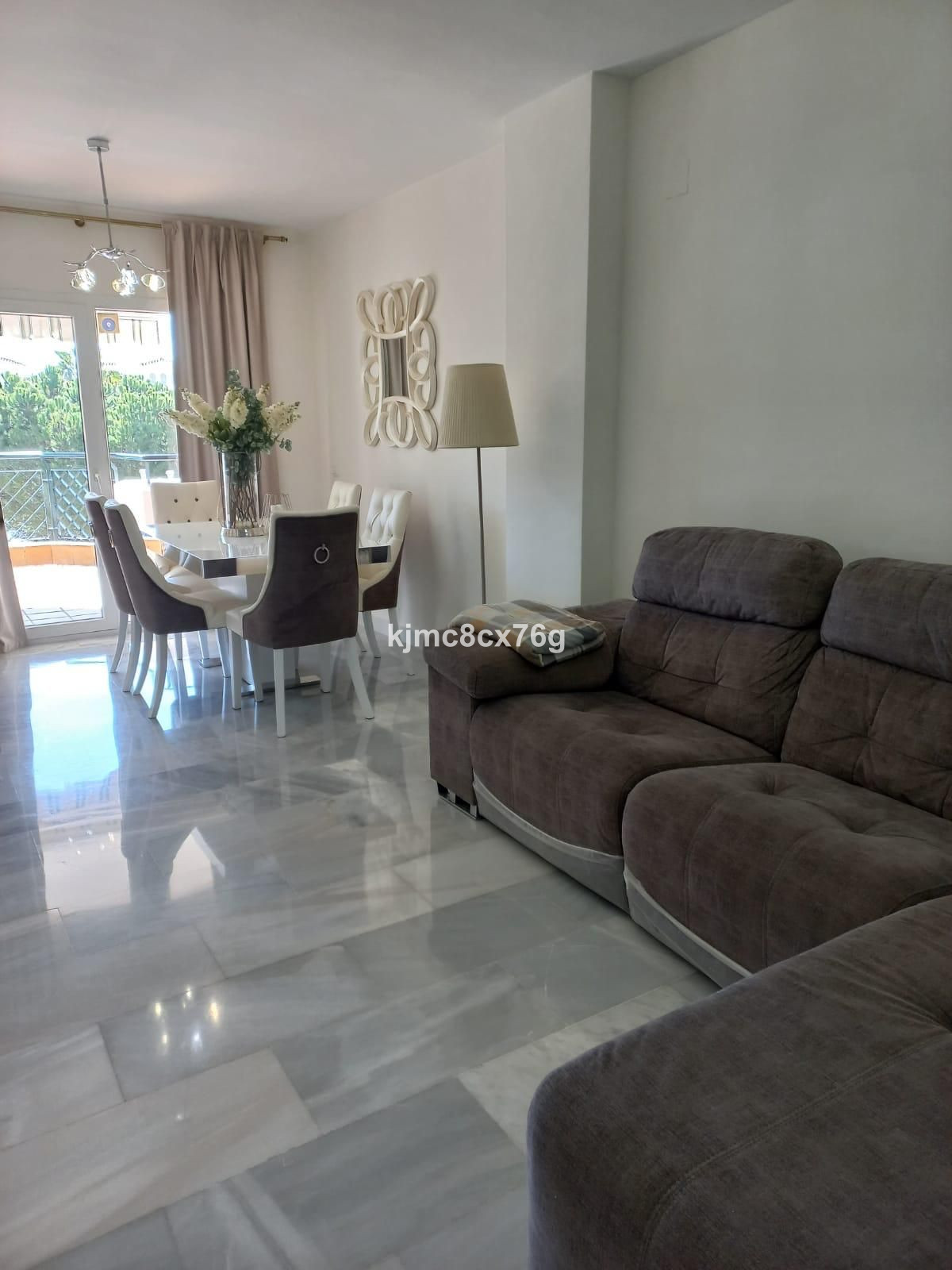 Appartement te koop in Calahonda | 3 slaapkamers H5373760